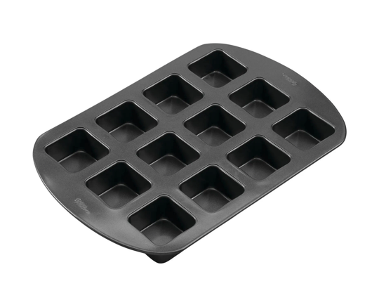 Wilton Ultra Bake Pro 12-Cavity Brownie Bar Pan